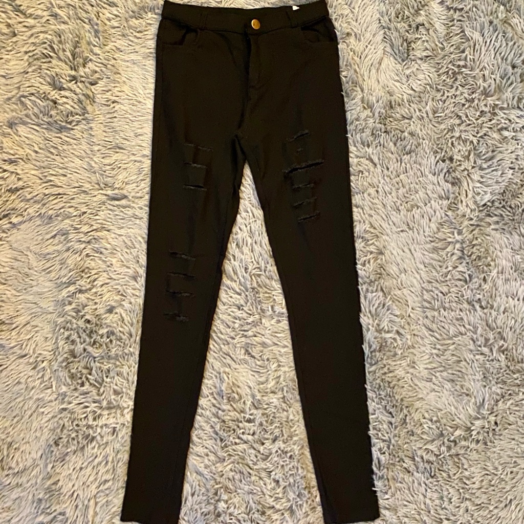 Black Destroyed Jeggings